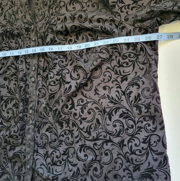 Ecologie Pintucked Button Front Tunic Top in Black Plus Size 3X - Picture 13 of 13